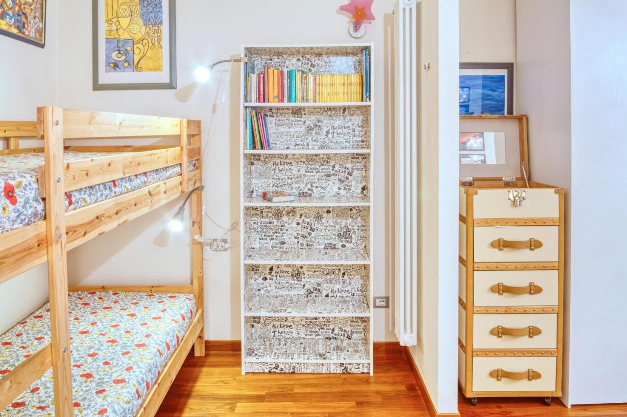 Dai Fiorentini - Apartment In Levanto Luaran gambar