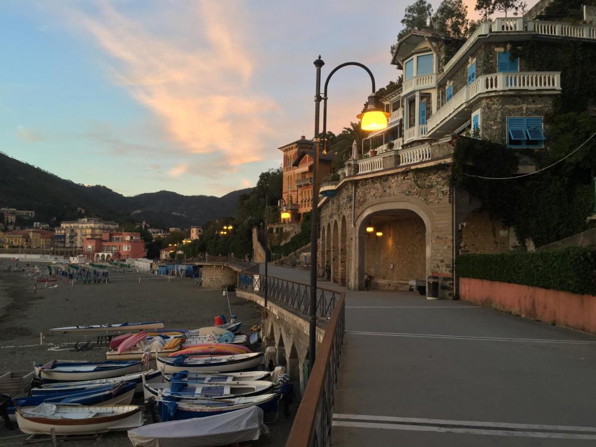 Dai Fiorentini - Apartment In Levanto Luaran gambar